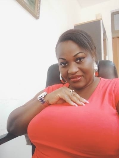 Emilie 41 ans Abidjan Côte d'Ivoire