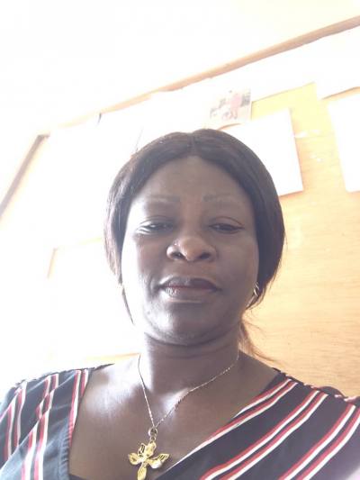 Jeanine 48 ans Yaoundé Cameroun