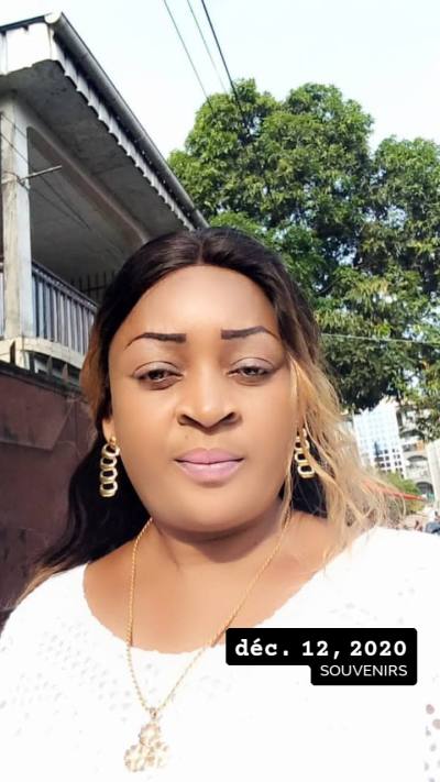 Coco 39 ans Douala  Cameroun