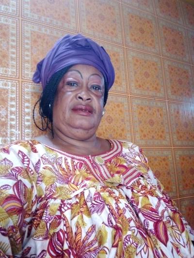 Liliane 57 years Libreville  Gabon