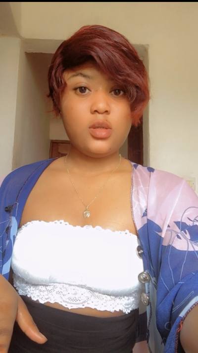 Emmanuella 25 ans Yopougon  Côte d'Ivoire