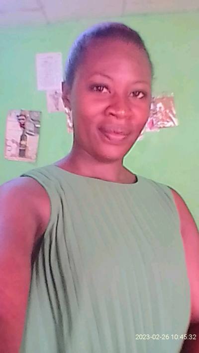 Elisabeth 36 ans Yaounde Cameroun