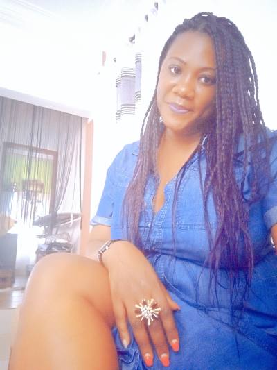 Carine 42 ans Yaoundé  Cameroun