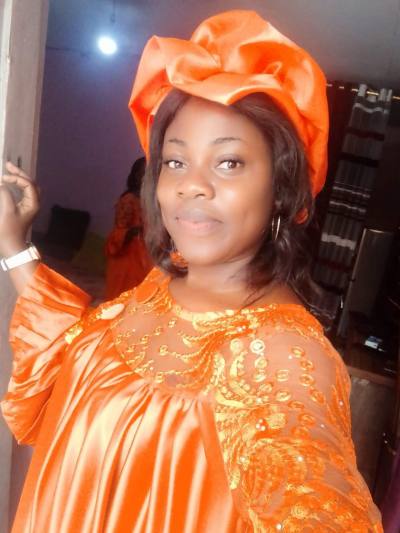 Diana 32 ans Yaoundé  Cameroun