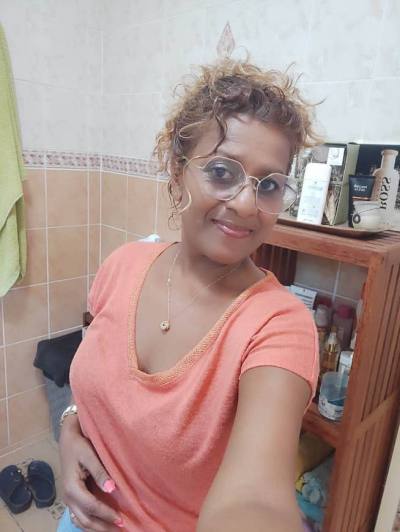 Isabellegirard 39 years Martinique  France