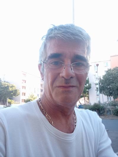 Hervé 61 ans Narbonne France