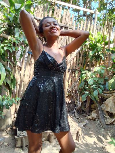 Nancy 37 ans Tamatave  Madagascar