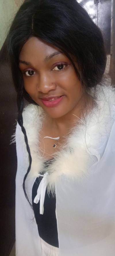 Barbara 29 ans Yaoundé Iv Cameroun