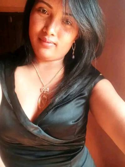 Lalaina 29 ans Toamasina Madagascar