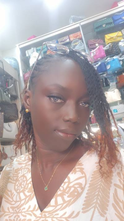 Titi 35 Jahre Dakar  Senegal