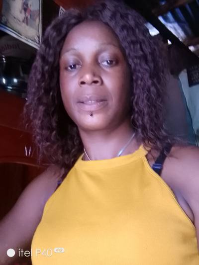 Marie 42 ans Yaoundé Cameroun