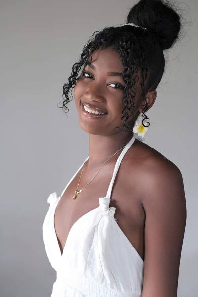 Marina 22 ans Nosy-be Madagascar