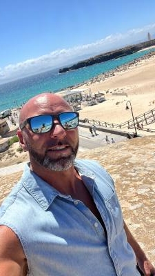 Szabolcs 42 ans Cadiz Espagne