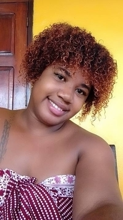 Samina 25 ans Toamasina Madagascar