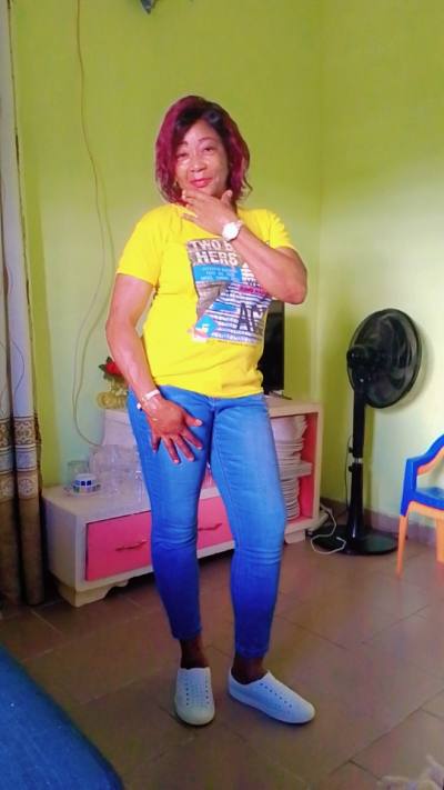 Marie 46 ans Yaoundé  Cameroun