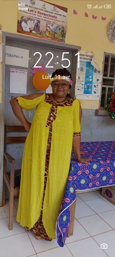 Monique 55 ans Akonolinga, Cameroon Cameroun