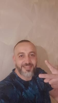 Walid 40 ans Angers France