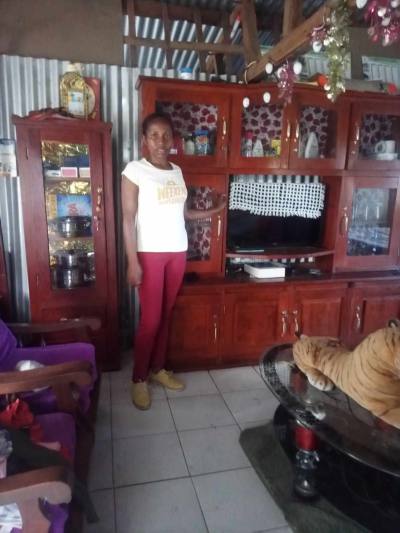 Sandra 30 ans Sambava  Madagascar