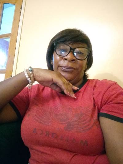 Christelle 42 ans Moanda Gabon