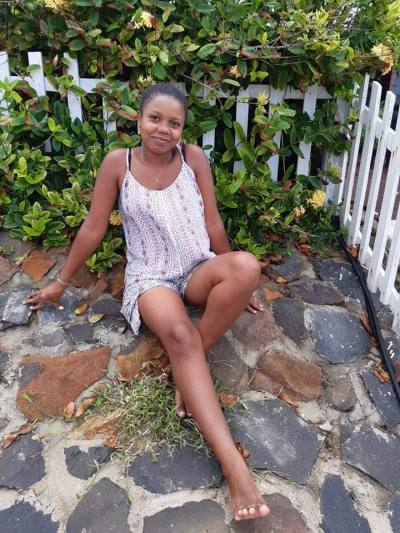 Lucie 30 ans Antsiranana Madagascar