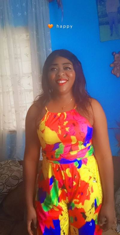 Aimee 40 Jahre Douala Cameroun