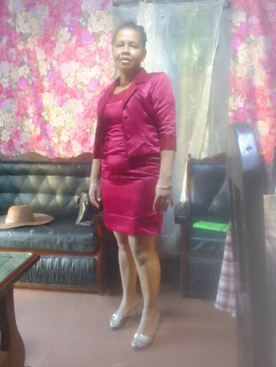 Marcella 47 ans Sambava Madagascar