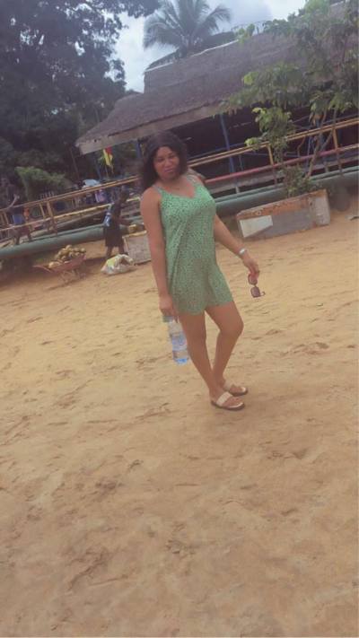 Annie 32 ans Douala Cameroun