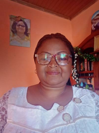 Monique 55 ans Akonolinga, Cameroon Cameroun