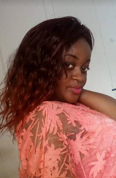 Krystelle 31 ans Douala Cameroun