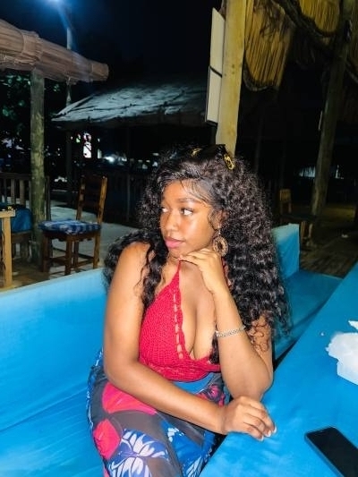 Baby 22 ans Lomé Togo