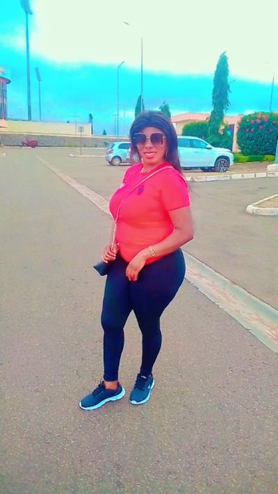 Christine 35 ans Centre Cameroun