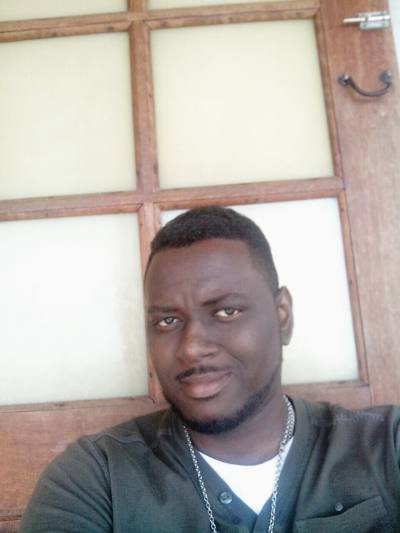 Allan 38 ans Le Marin Martinique