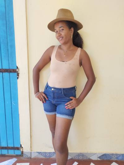 Marie 30 ans Sambava Madagascar