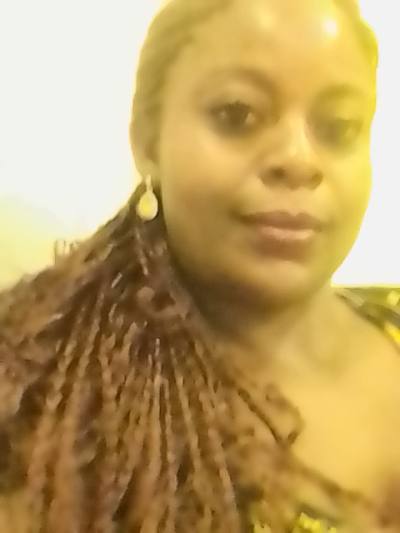 Rencontre Femme, Agathe, 37 Ans, Cameroun, 170cm Et 90kg