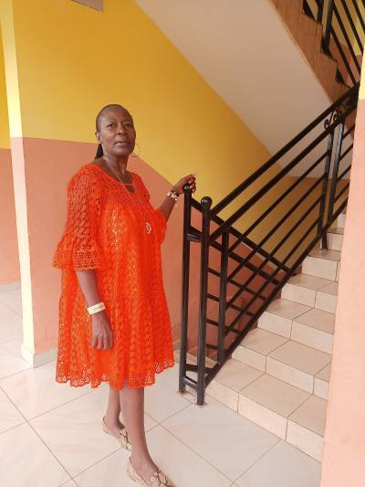 Chantal 54 ans Yaoundé Premier  Cameroun