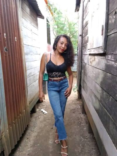 Sandrina 27 ans Antalaha  Madagascar