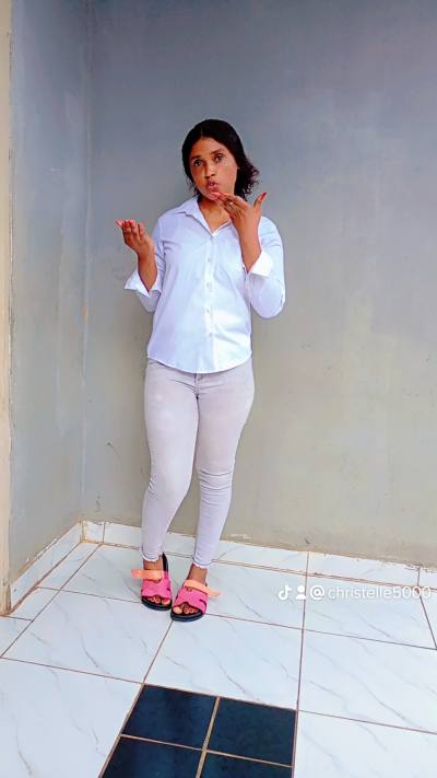 Aurelie 36 ans Yaoundé 1 Cameroun