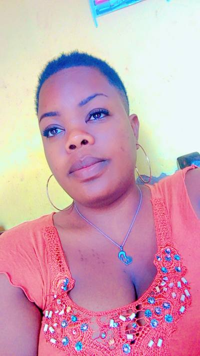 Rosette 32 ans Cotonou  Bénin