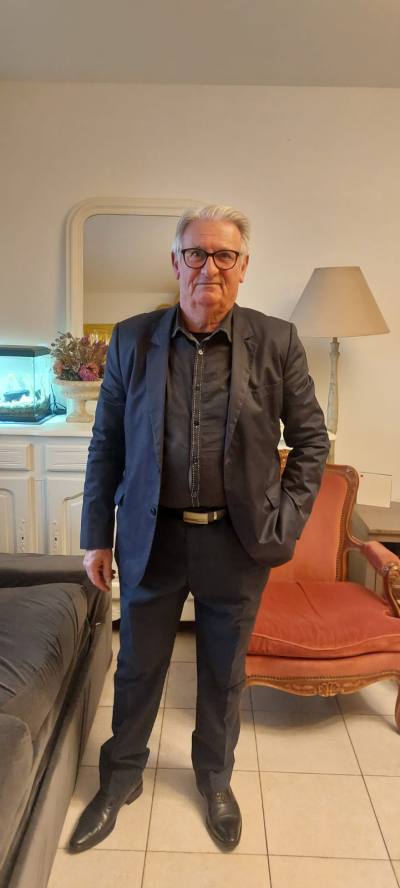 Alain 70 ans Marseille France