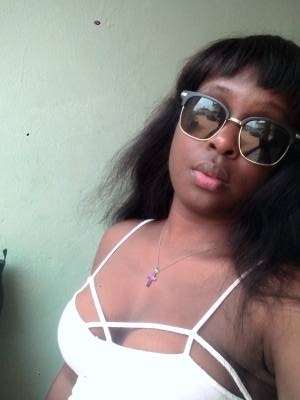 Clara 29 ans Yaoundé  Cameroun