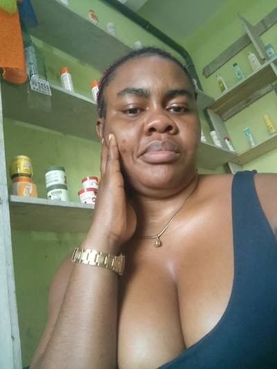 Annie 26 ans L'ouest  Cameroun