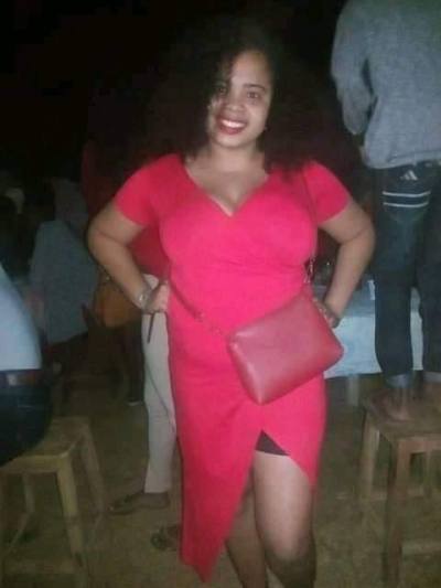 Murielle 32 ans Nosy Be Madagascar