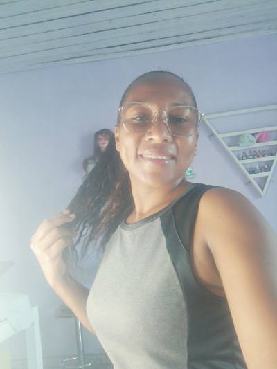 Louise 43 ans Tamatave Madagascar