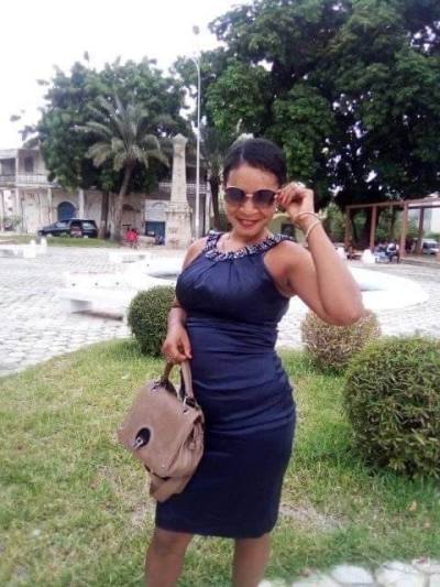 Olga 41 ans Mahajanga  Madagascar