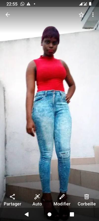 Michelle 24 years Yopougon Ivory Coast