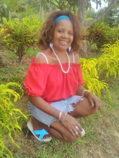 Juliana 52 ans Antalaha  Madagascar