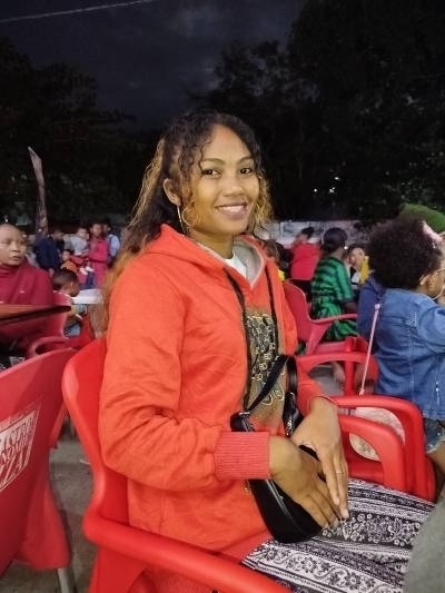 Annie 27 ans Toamasina  Madagascar