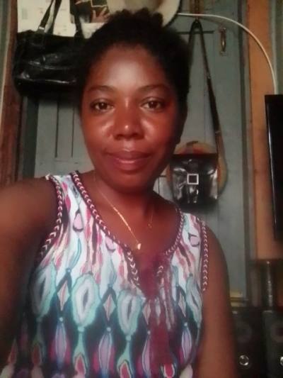 Collette 35 ans Sambava Madagascar