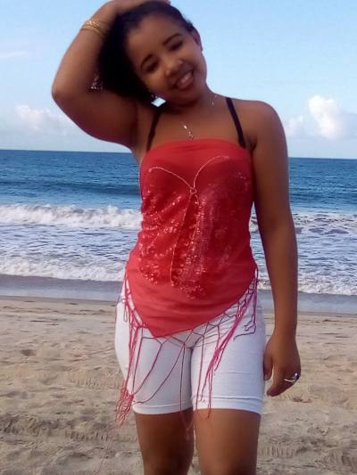 Brenda 30 ans Sambava Madagascar