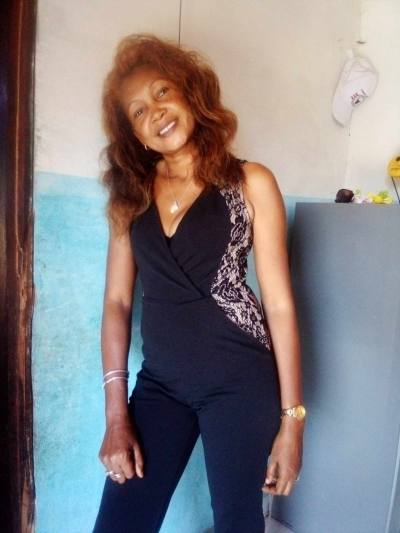 Gentille 46 ans Majunga Madagascar